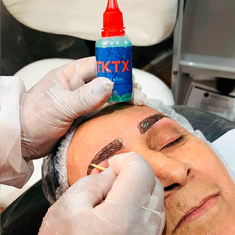 Scopri la magia del microblading: il tuo tempo per brillare 8 gel anestesica 15